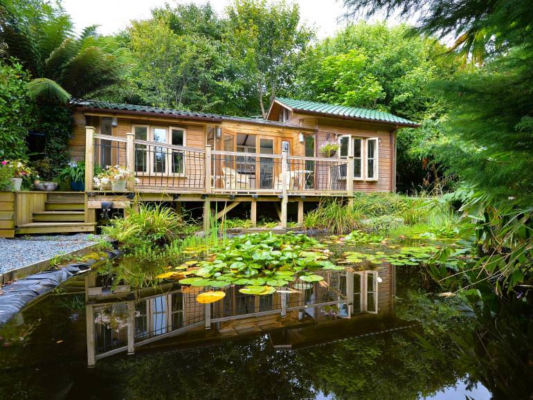 Water Lily Lodge